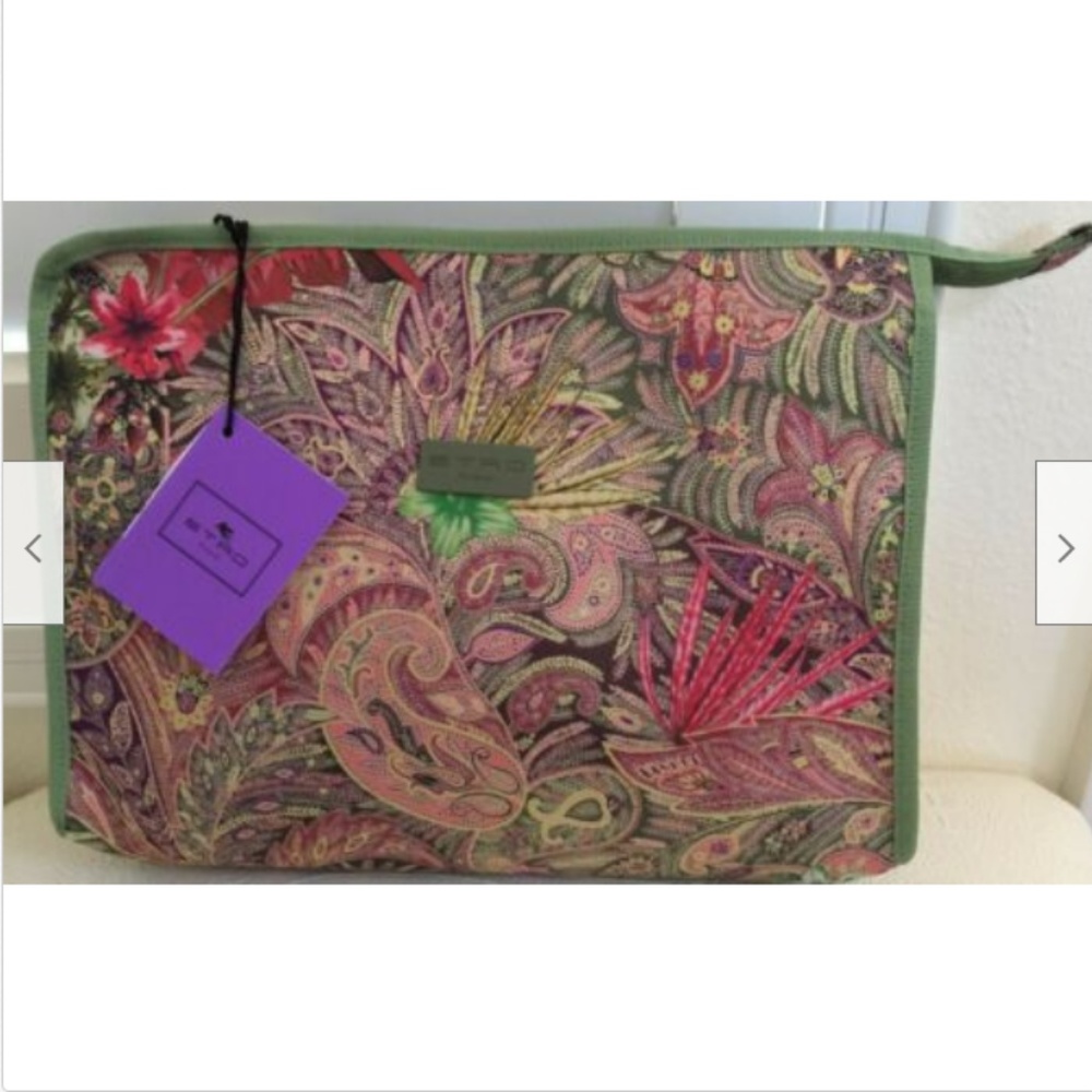 ETRO ITALY Large Toiletry Cosmetic Make Up BAG Travel Trip New